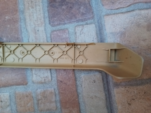 Cubre Riel Original Usado Para Golf-jetta A4, Jetta Clásico. (Usado)