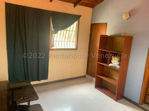 Imagen 3 de 13 de Casa En Venta En La Montañita Turmero Aragua 22-24196 Irrr