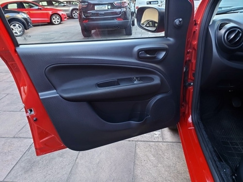 Imagem 10 de 15 de Fiat Uno Attractive 1.0