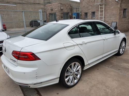 Volkswagen Passat 2.0 Tsi Higline 220cv
