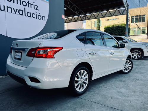 Nissan Sentra 1.8 Advance Cvt