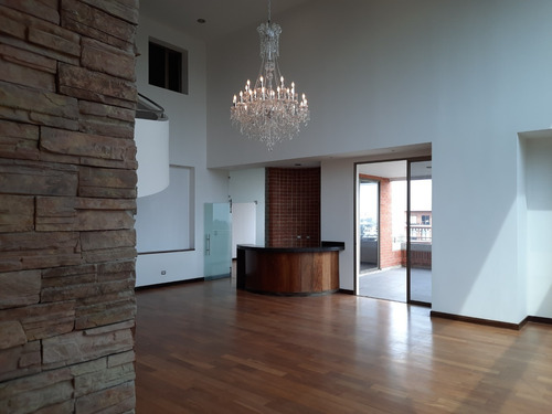 Imagen 2 de 8 de Apartamento En Alquiler En Zona 15