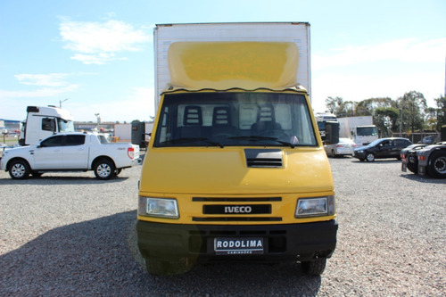 Iveco Daily 3510 35.10 Baú Toco 4x2 2003