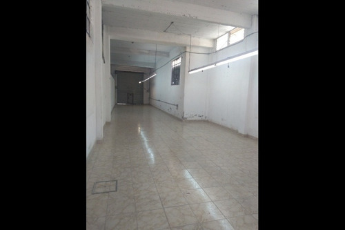 Imagen 4 de 9 de Galpon En Venta En Caseros