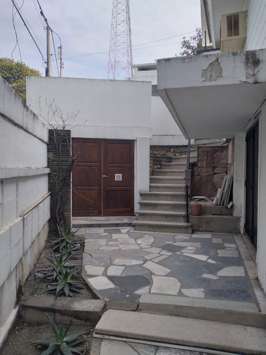 Venta Casa En Barrio Cerro De Las Rosas, Calle Av. Fernando Fader, Cordoba Id: 4246