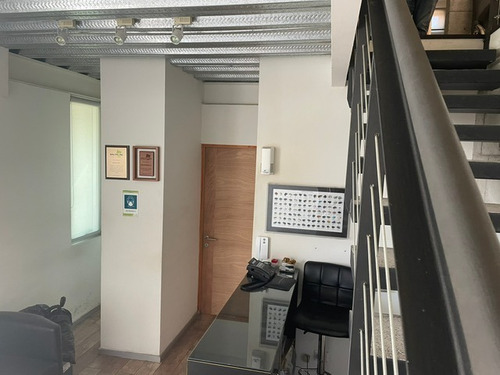 Imagen 8 de 13 de Oficina Amplia Y Moderna En Edificio Vita Av. Cisternas