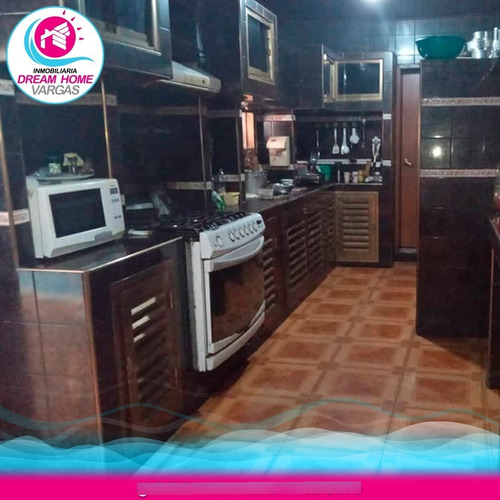Imagen 7 de 10 de Casa En Venta Catia La Mar, Mamo Av. 5ta, La Guaira