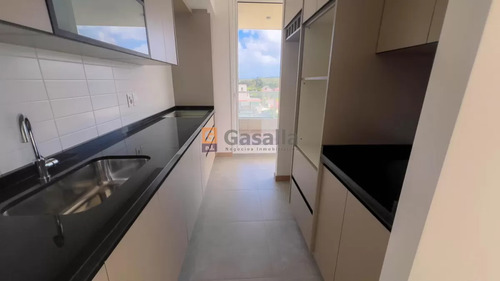Apartamento En Piriápolis - Zona Centro Ref. 6112