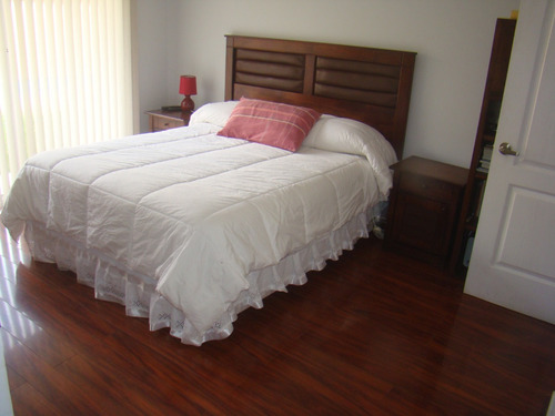 Linda Casa Excelente Estado De Mantencion Condominio 5d Y 3b