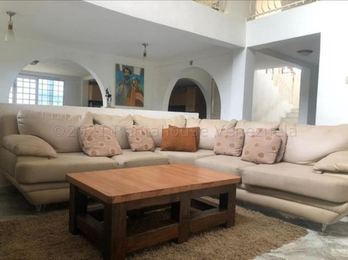 Imagen 7 de 12 de Leida Falcon Rentahouse Vende Casa En Carialinda Naguanagua 22-10111 Lf