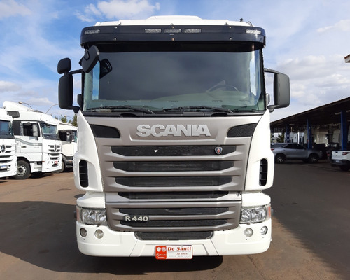 Imagem 3 de 15 de Scania R 440 Ano 2013/13 6x4 Bug Leve Automático ²