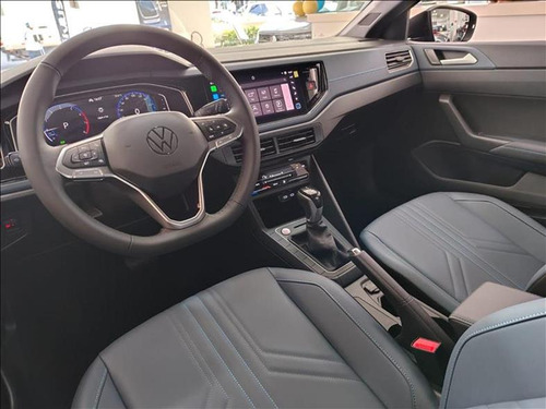 Volkswagen Nivus 1.0 200 Tsi Total Flex Highline Automático