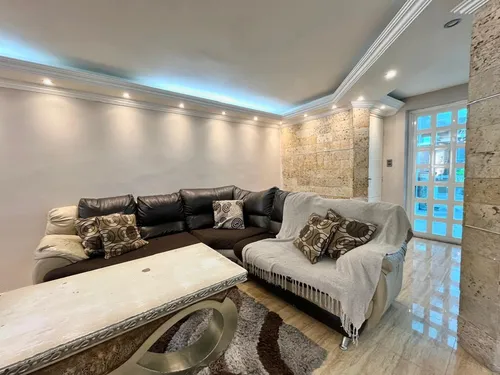 Townhouse C.r Aguamarina
