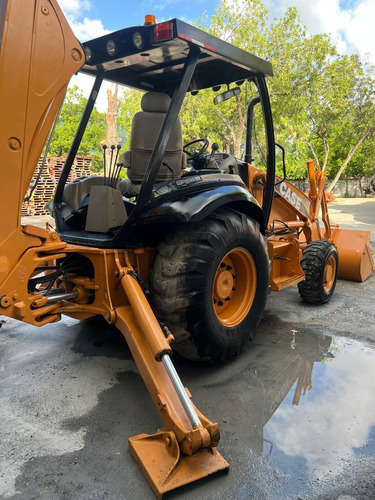 Case 580m 4x4 2008