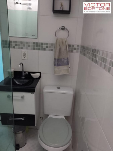 Imagem 5 de 7 de Vendo Sobrado Em Condomínio 2 Dormitórios 1 Wc - 1072