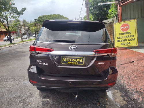 Imagem 8 de 13 de Hilux Sw4 7l Srx 2.8 Tdi 4x4 Couro Rodas U.dona Nova = 0k