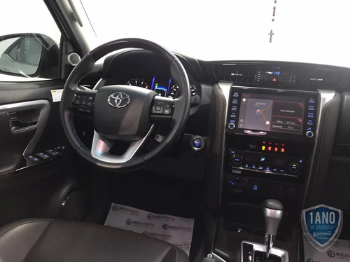 Imagem 6 de 15 de Toyota Hilux Sw4 Srx 2.8 7l