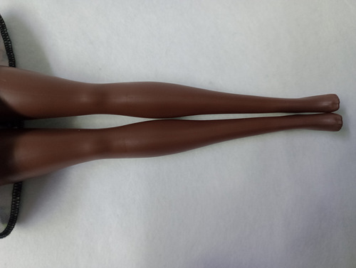 Barbie Fashionista 106 Sin Zapatos (Usado)