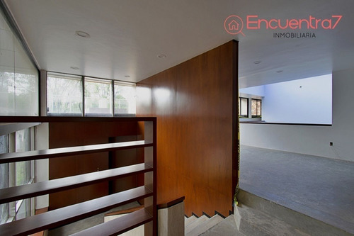 Hermosa Casa En Renta Para Oficinas O Embajada En Lomas De Virreyes