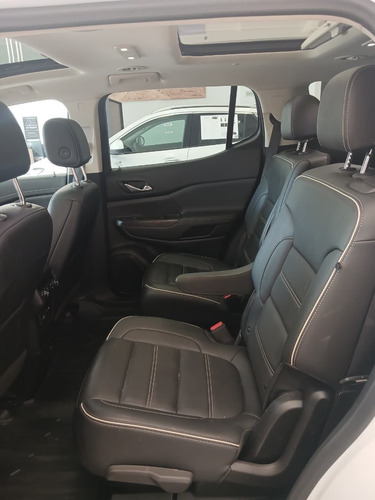GMC Acadia 3.6 Denali At