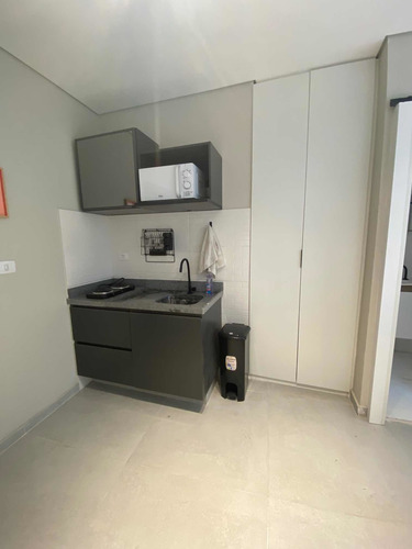 Imagem 1 de 14 de Studios Mobiliados Av Braz Leme More Perto Do Trabalho