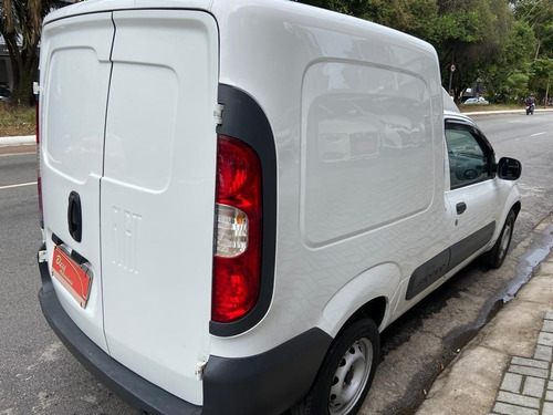 Imagem 4 de 8 de Fiat Fiorino