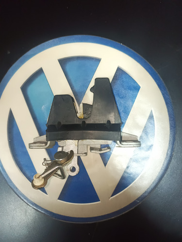 Cerradura De Compuerta Para Volkswagen Gol/saveiro/parati