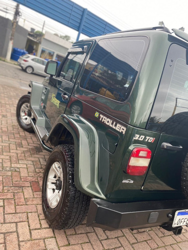 Imagem 8 de 15 de Troller T4 Tdi 3.0 Diesel 4x4 Completa 2011 Com Guincho