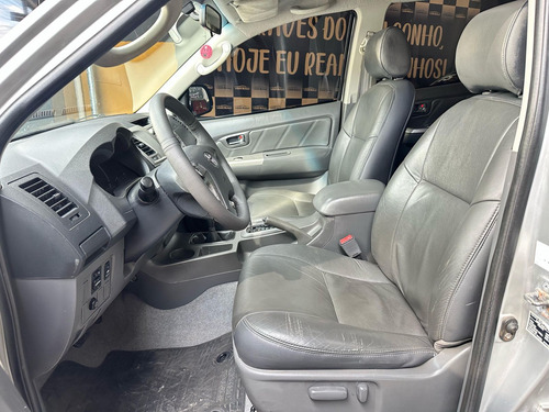Toyota Hilux CD SRV D4-D 4x4 3.0 TDI Diesel Aut
