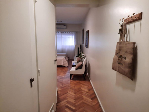 Imagen 8 de 25 de Ambiente De 30 M2/ Apto Profesional/ Muy Luminoso/ Centro