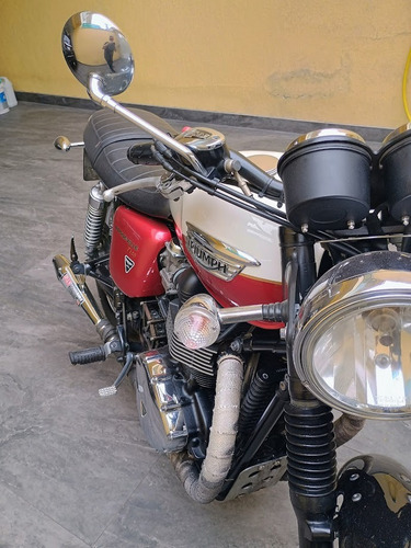 Triumph Boneville T100 Com Apenas 18000 Km Manual E Chave