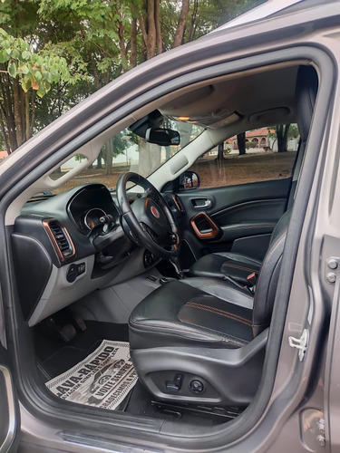 Fiat Toro 2.0 Volcano 4x4 Aut. 4p