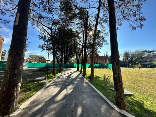 Terreno En Venta En Parque Leloir Villa Udaondo