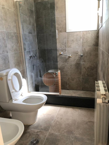 Casa Moderna En El Golf Country Club