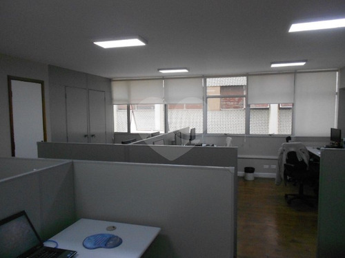 Imagem 10 de 20 de Venda Com Renda. Magnifico Conjunto Comercial, Reformado, Com 2 Salas, 2 Wc , Copa E 1 Vaga - Reo157465