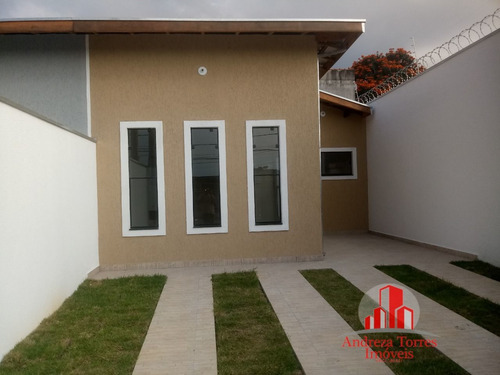 Casa Geminada À Venda Em Taubaté/sp - 916
