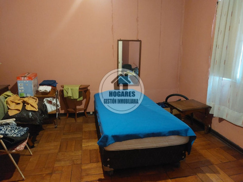 Hogares Vende Amplia Casa De 4d1b - Sector Mercado De Provid
