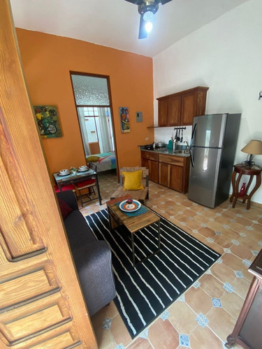 Apartamento De 2 Habitaciones, Zona Colonial, Santo Domingo