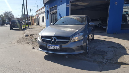 Mercedes-Benz Clase A 1.6 A200 Urban 156cv