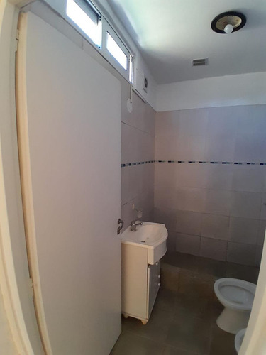 Ph En Venta - 9 Dormitorios 6 Baños - Cochera - 700mts2 - Garin, Escobar