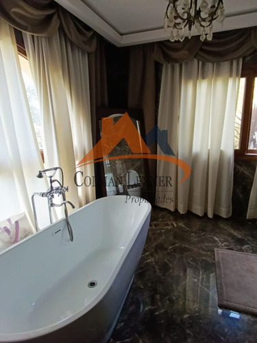 Venta Casa De Cuatro Dormitorios En Club De Campo San Diego