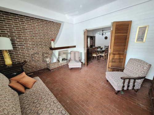 Venta Chalet De 5 Ambientes En Chauvin