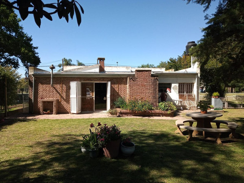 Casa En Padre Kreder 4052- Zona Residencial Oeste-esperanza