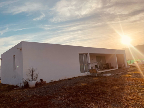 Arrienda Casa En Parcela 3hab/ 2 Bañ