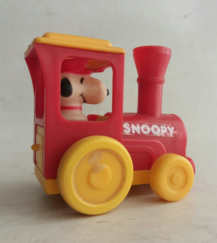 Antiguo Tren De Snoopy Made In Hong Kong Marca Aviva Toy