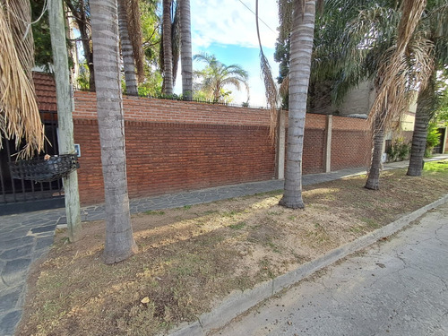 Venta Casa 5 Amb Haedo-c/jardin Y Pileta-garage