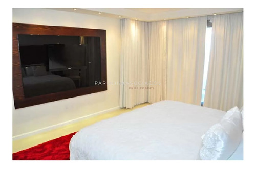 Apartamento De 3 Dormitorios En Torre Imperiale, Punta Del Este.