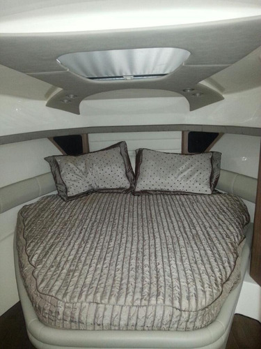 Imagen 5 de 11 de Boston Whaler 34.5 Pies #384