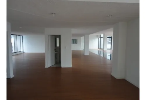 Venta/ Arriendo Oficina En Chico