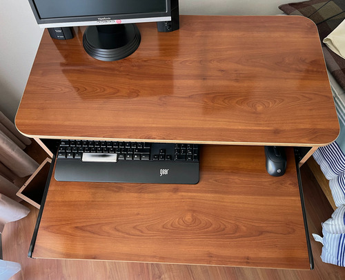 Mesa Para Computador Y Basurero (Usado)